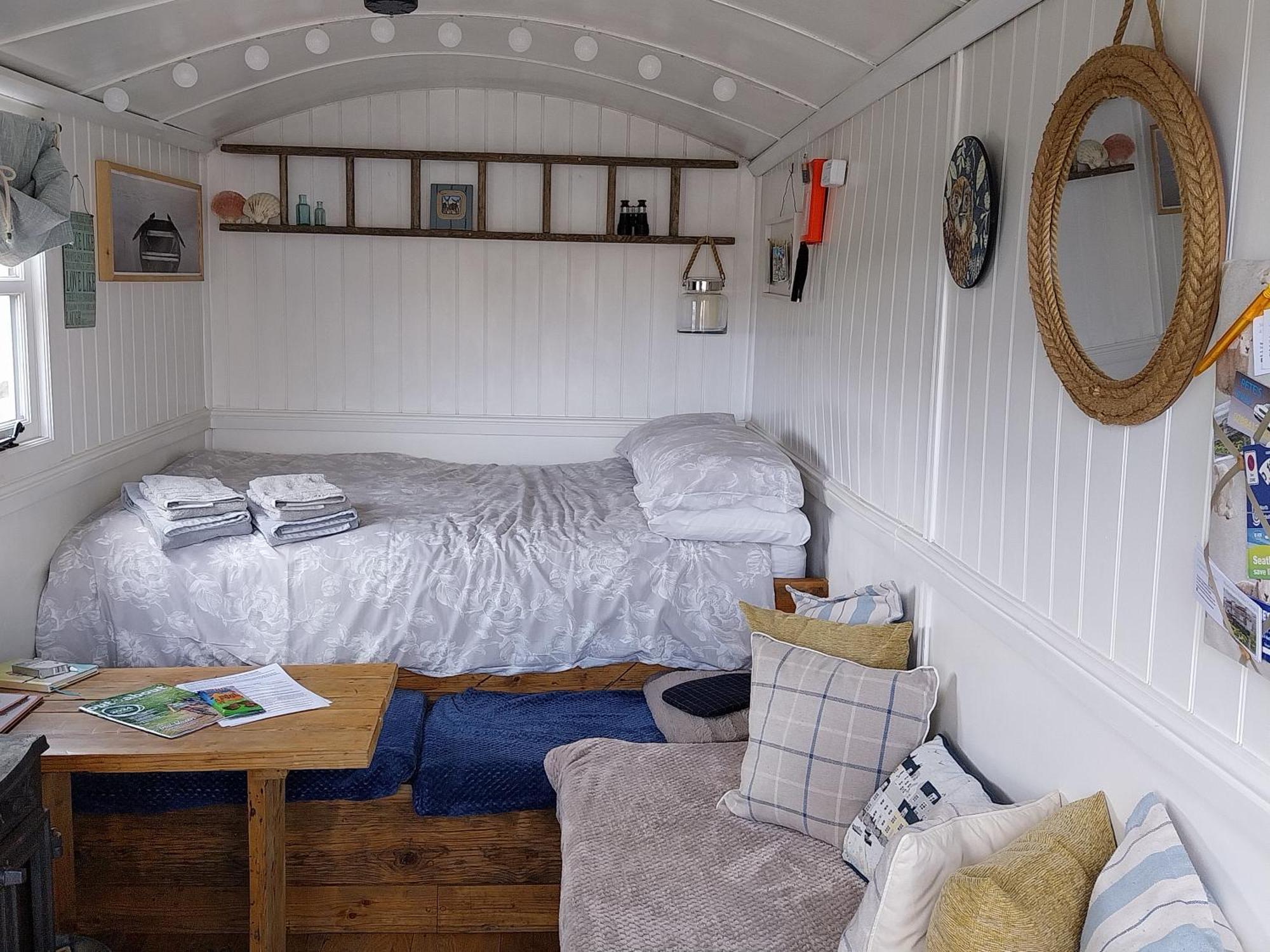 Meadowbeck - Shepherd Huts Fylingdales 外观 照片